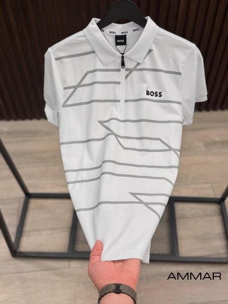 أبيض